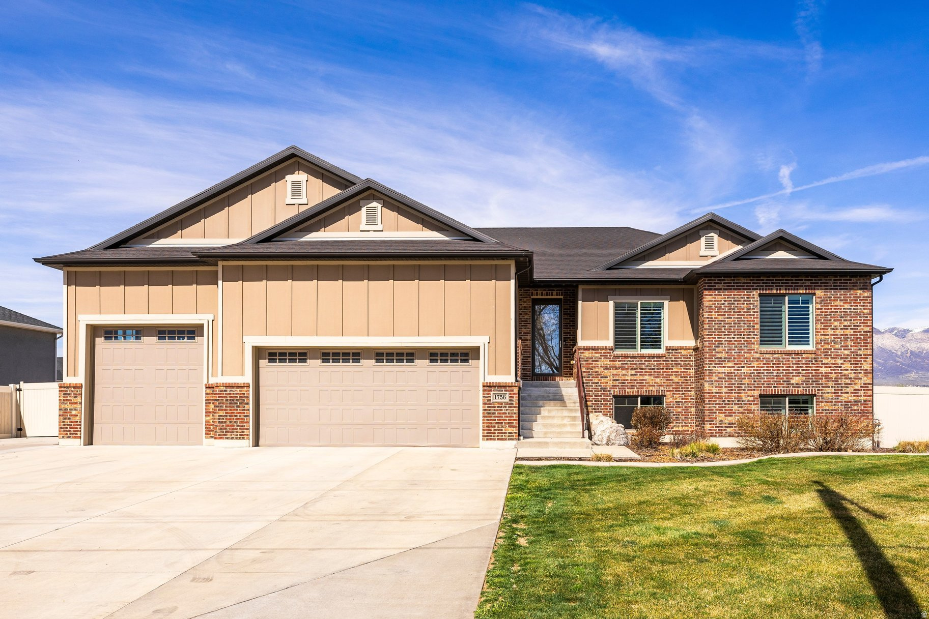 MORRIS MEADOWS - Residential