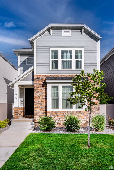 Photo of 9757 N CALDWELL PL, Highland, UT 84003 (MLS # 2111836)