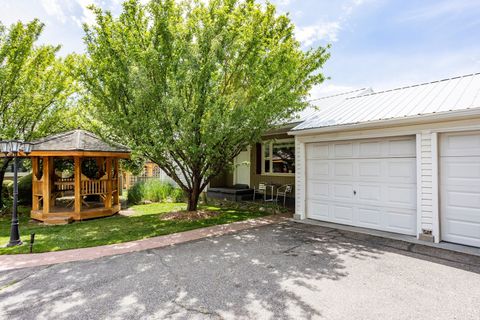 Tiny photo for 2212 E 4500 S, Salt Lake City, UT 84117 (MLS # 2158431)