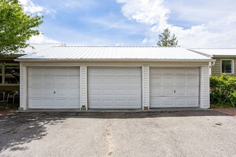 Tiny photo for 2212 E 4500 S, Salt Lake City, UT 84117 (MLS # 2158431)