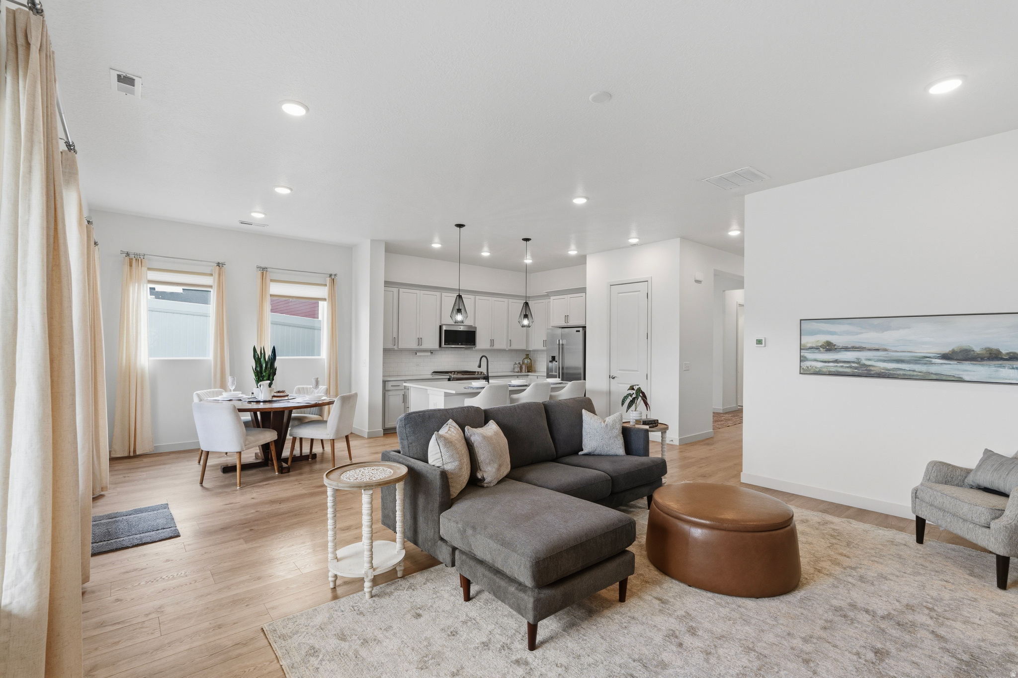 HOMESTEAD - Residential