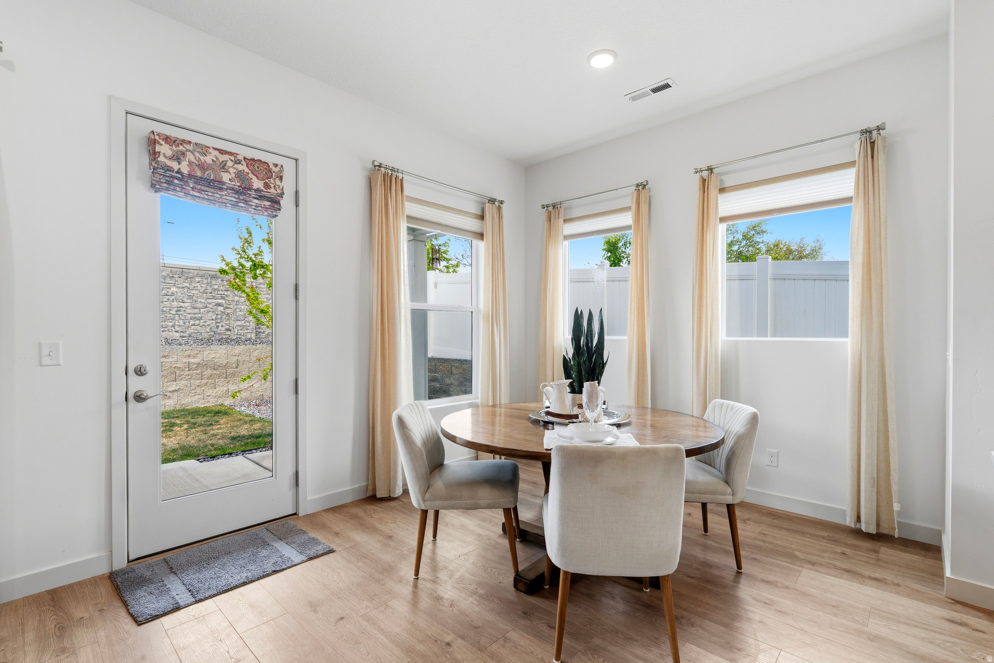 HOMESTEAD - Residential