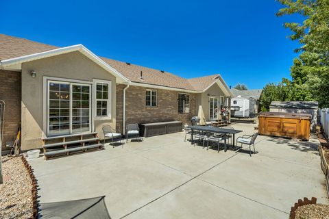 Tiny photo for 9851 S BIRDIE WAY, South Jordan, UT 84009 (MLS # 2129140)