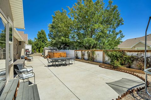 Tiny photo for 9851 S BIRDIE WAY, South Jordan, UT 84009 (MLS # 2129140)