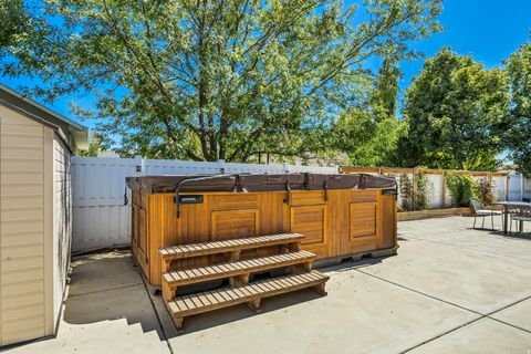 Tiny photo for 9851 S BIRDIE WAY, South Jordan, UT 84009 (MLS # 2129140)