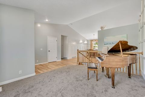 Tiny photo for 9851 S BIRDIE WAY, South Jordan, UT 84009 (MLS # 2129140)