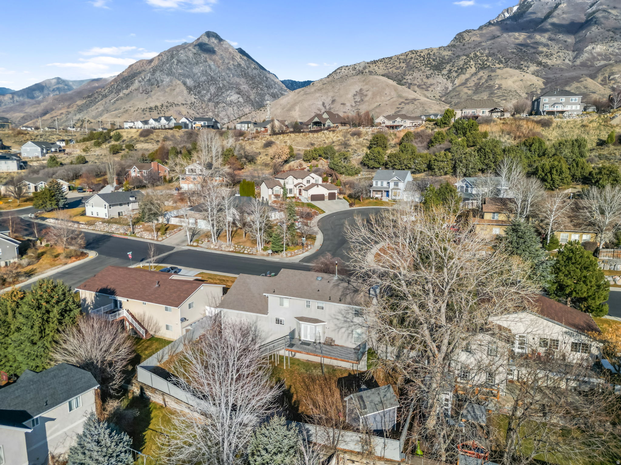 CEDAR COVE - Residential