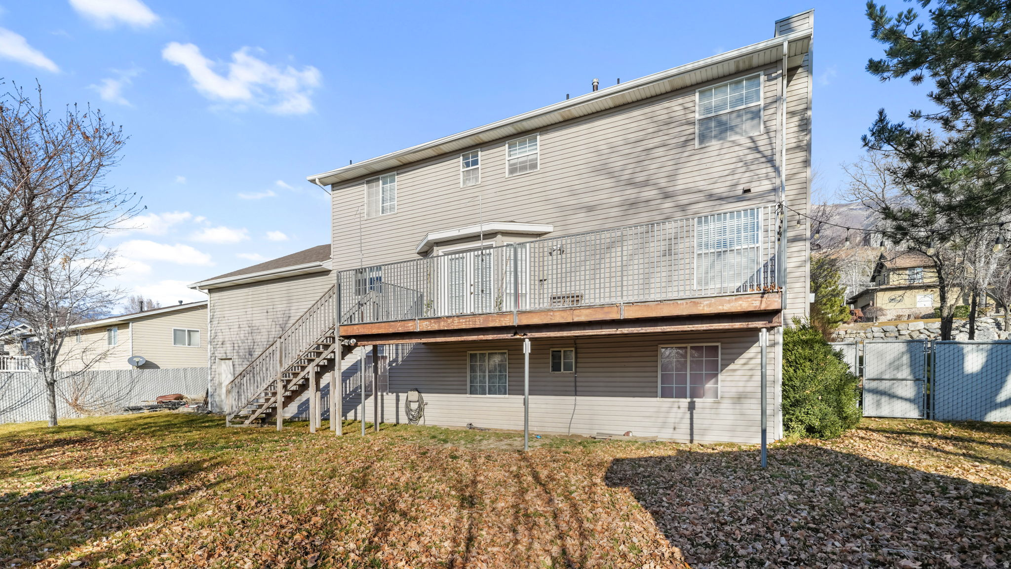 CEDAR COVE - Residential