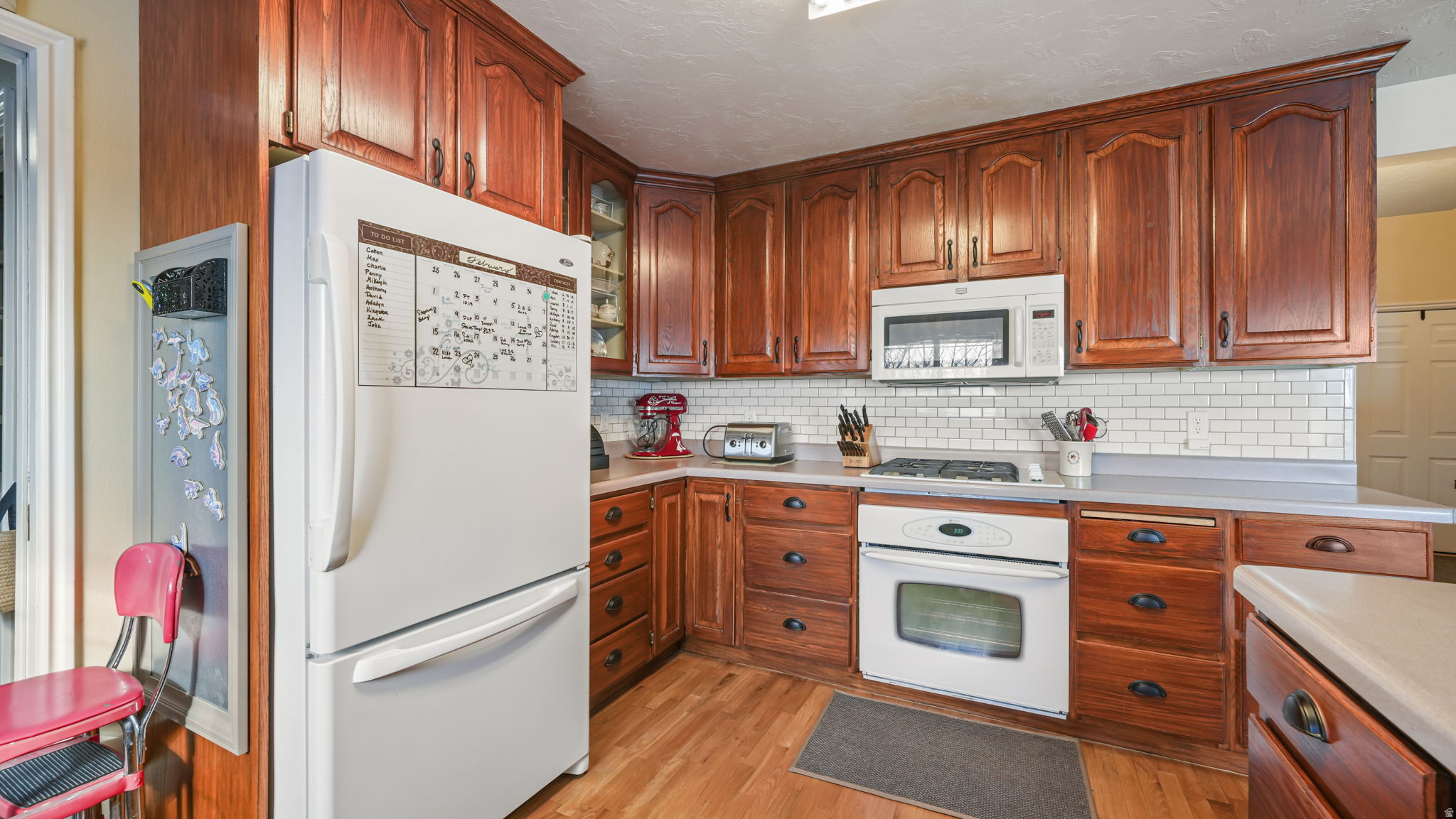 CEDAR COVE - Residential