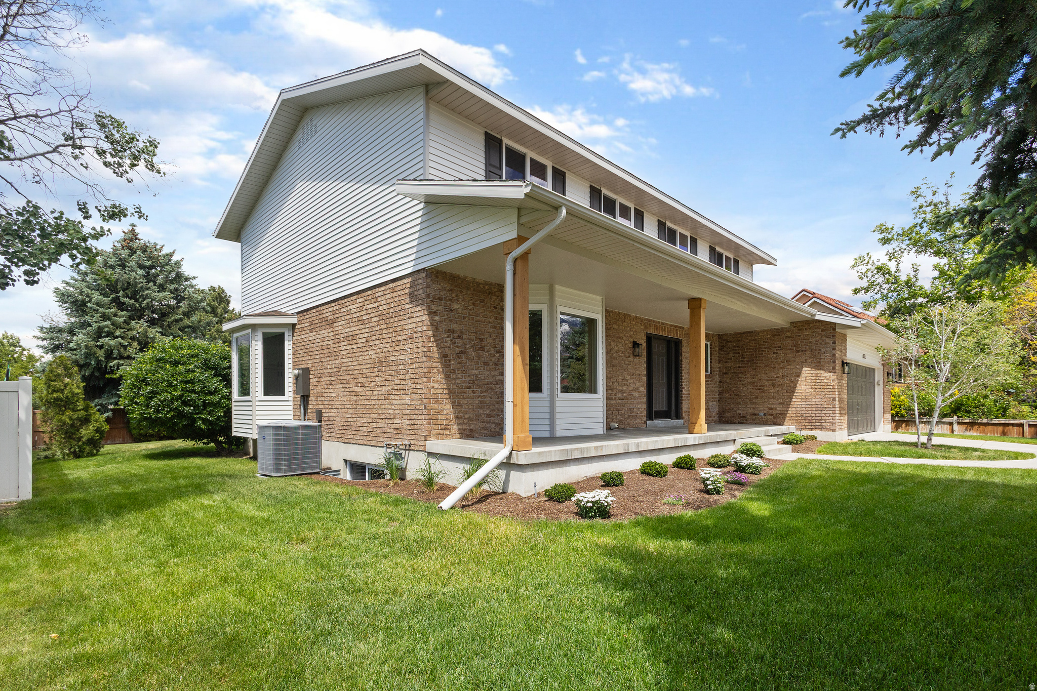 MEADOWS - Residential