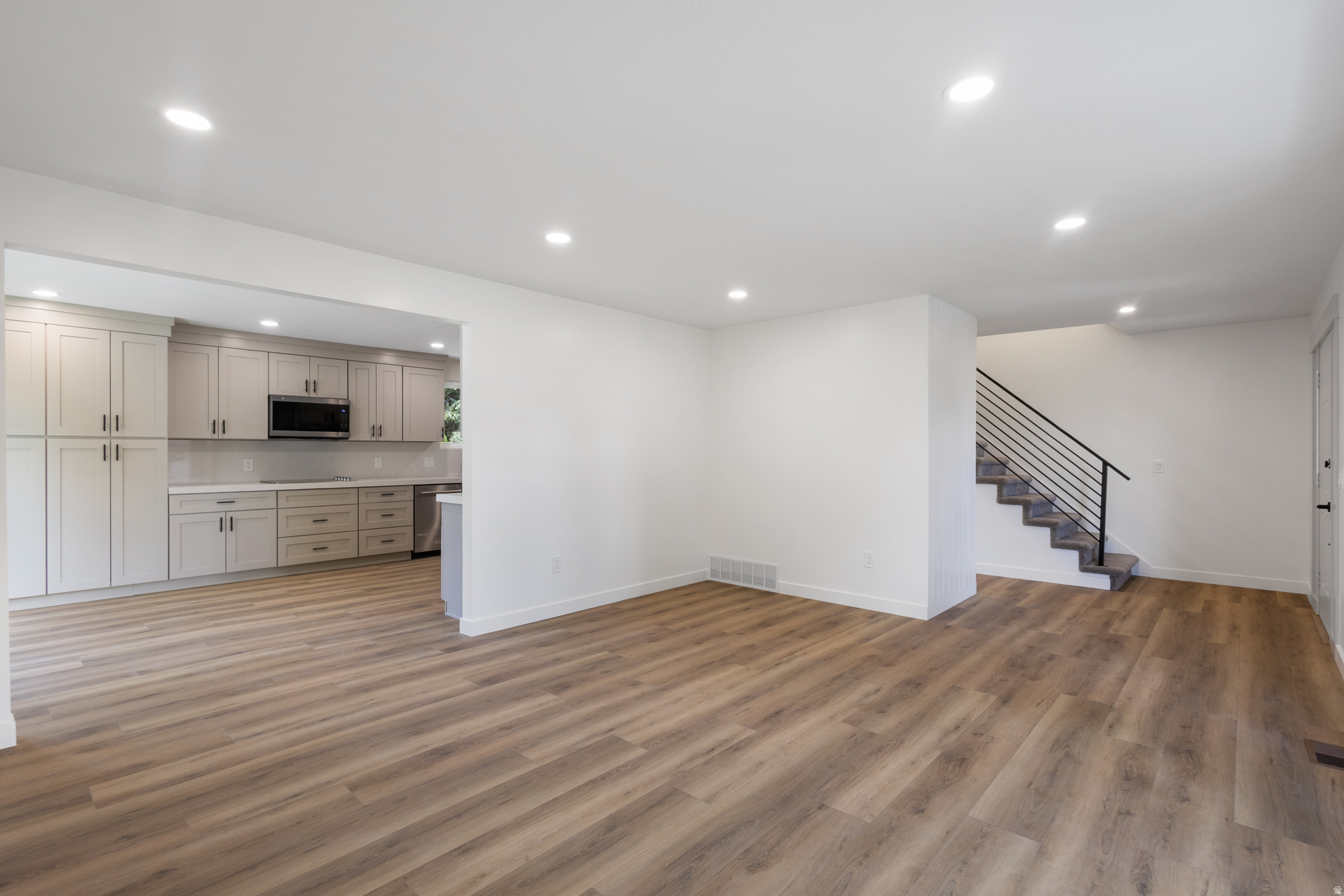 MEADOWS - Residential
