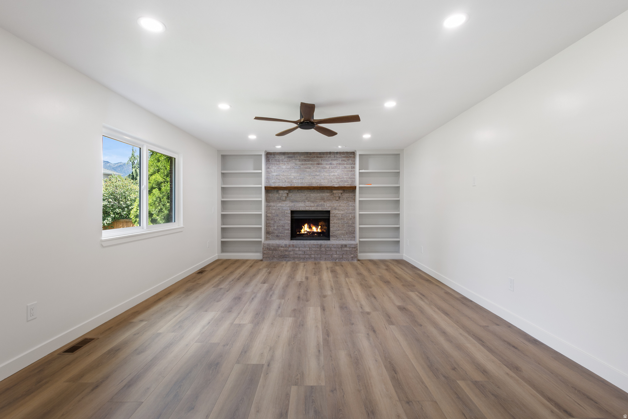 MEADOWS - Residential