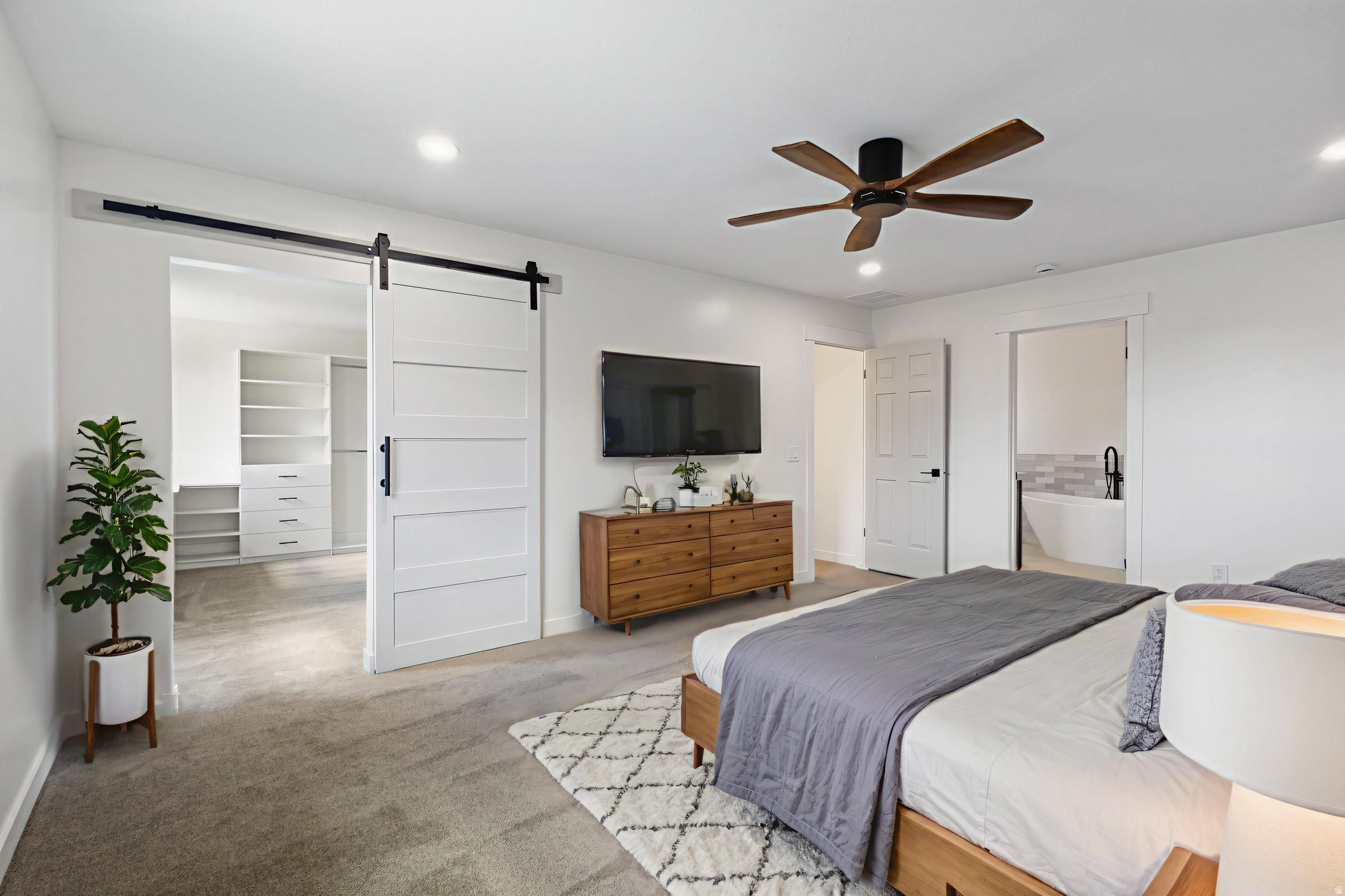 MEADOWS - Residential