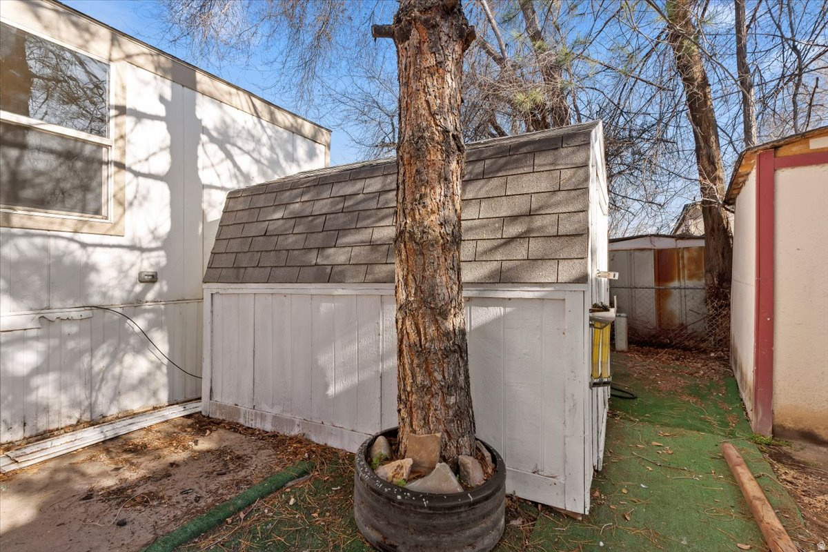 BROOKSIDE MANUFACTURED HOME PARK - Residential