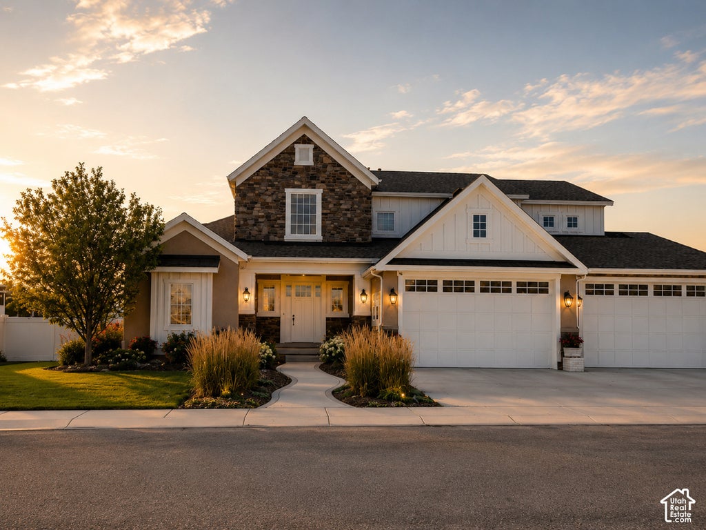 Photo of 151 S PARK RIDGE DR W, Roosevelt, UT 84066 (MLS # 2188593)
