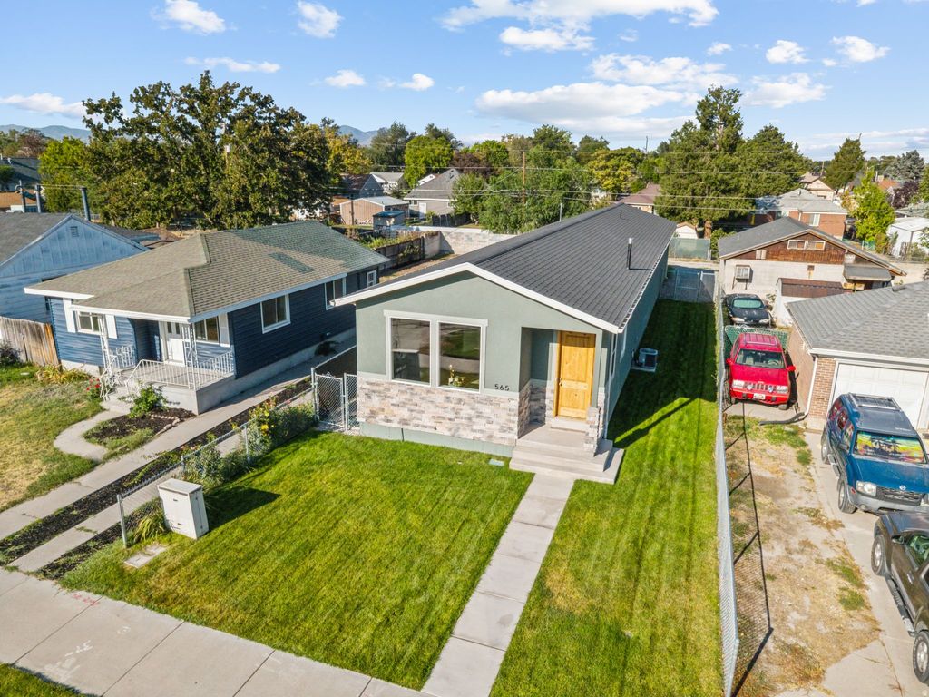 Photo of 565 N 1200 W, Salt Lake City, UT 84116 (MLS # 2128502)
