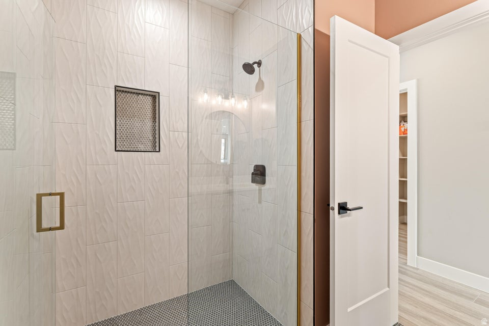 SUNSET RIDGE 3 AMD - Residential