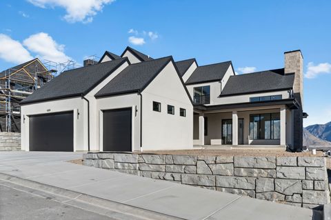 Tiny photo for 4362 N BRAIKEN DR #110, Lehi, UT 84048 (MLS # 2140145)