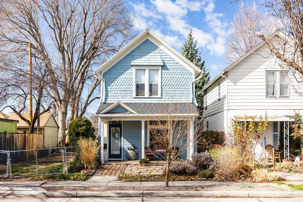 Photo of 764 S LAKE ST, Salt Lake City, UT 84102 (MLS # 2140019)