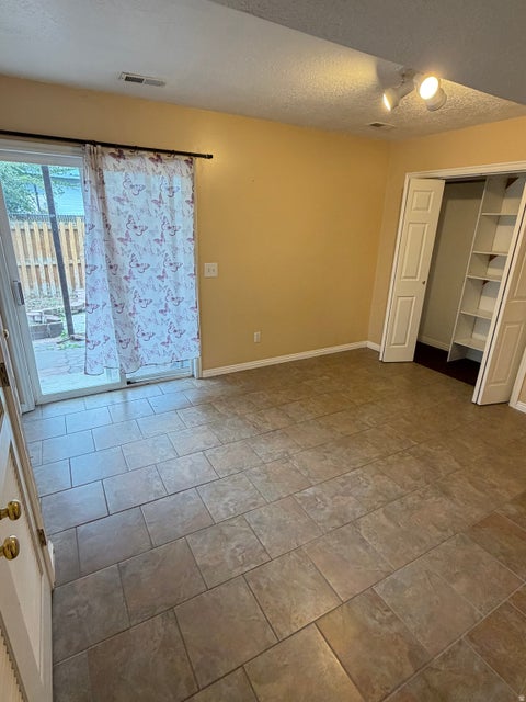 Tiny photo for 347 E 500 S, Clearfield, UT 84015 (MLS # 2186261)