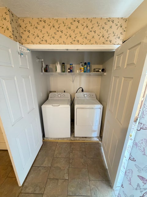Tiny photo for 347 E 500 S, Clearfield, UT 84015 (MLS # 2186261)