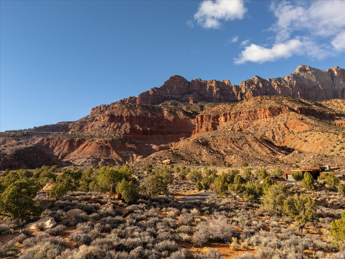 SPRINGDALE TOWNSITE - Land