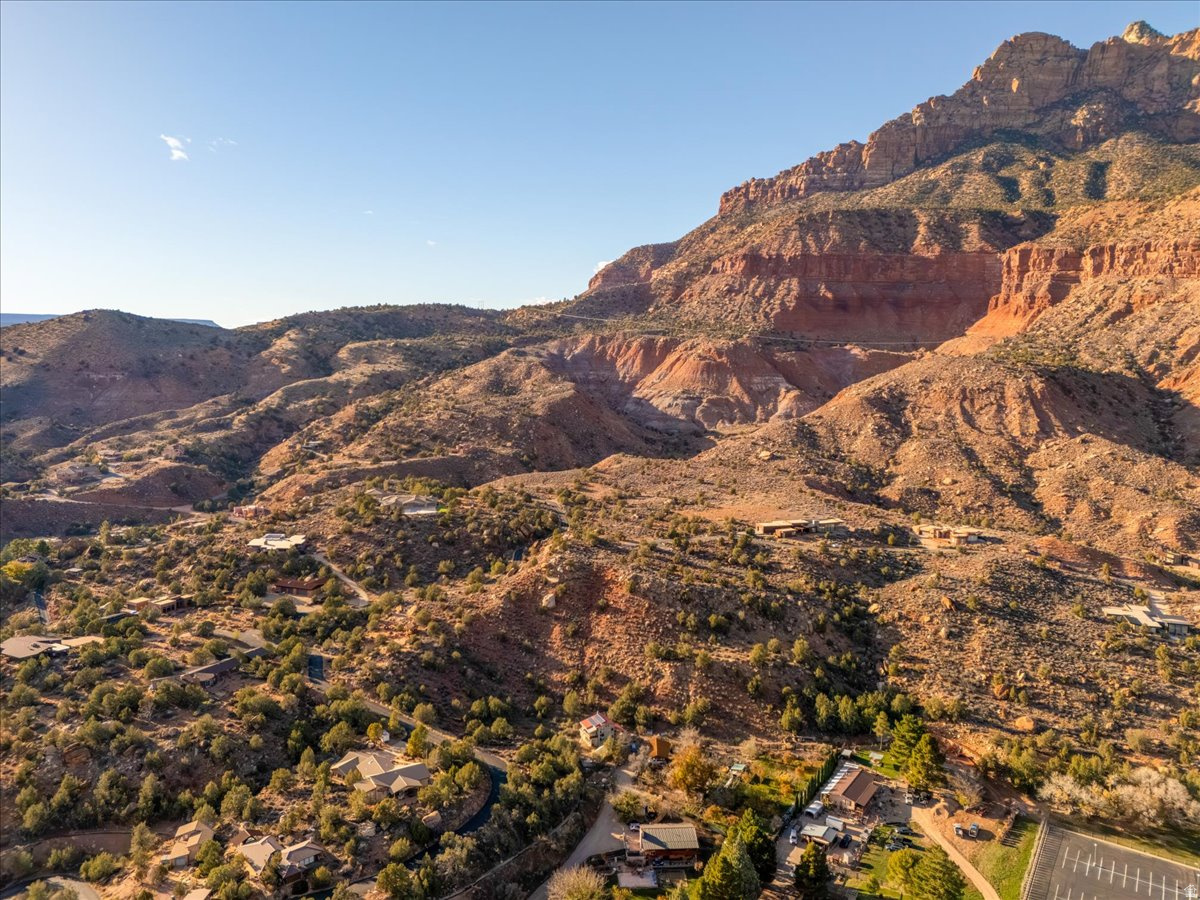 SPRINGDALE TOWNSITE - Land