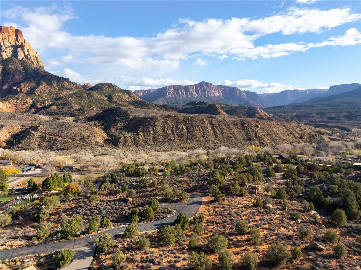 SPRINGDALE TOWNSITE - Land