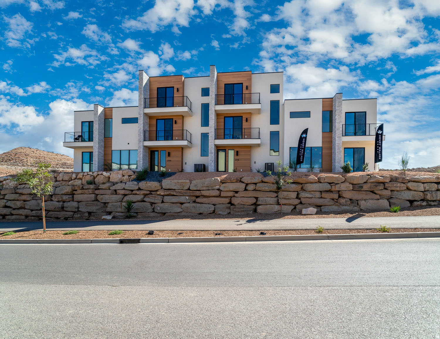 BECCO CREEK TOWNHOMES AT DIVARIO - Residential