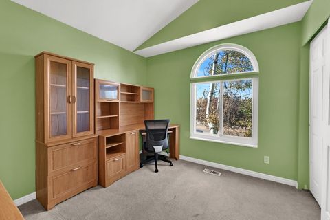 Tiny photo for 1552 N 200 W, Bountiful, UT 84010 (MLS # 2121085)