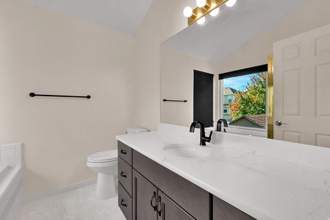 Tiny photo for 1552 N 200 W, Bountiful, UT 84010 (MLS # 2121085)