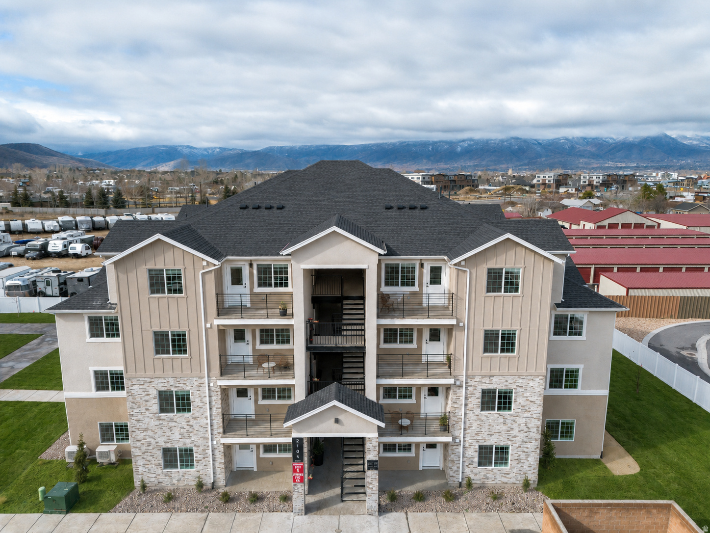 OLD MILL - Residential Income