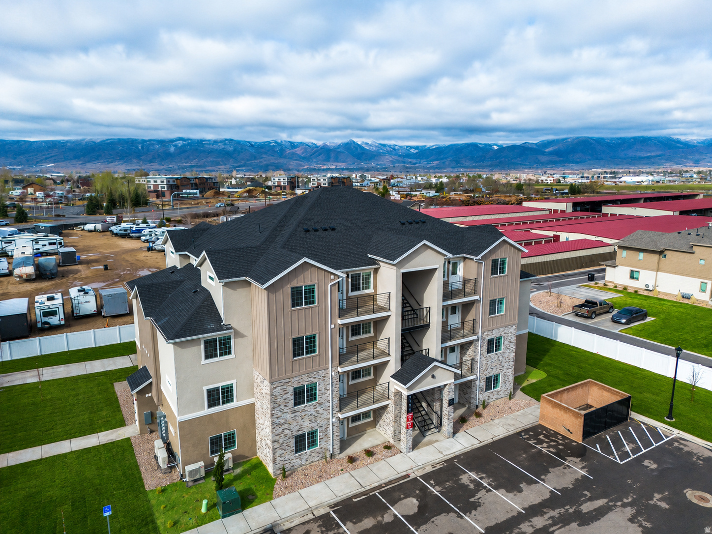 OLD MILL - Residential Income
