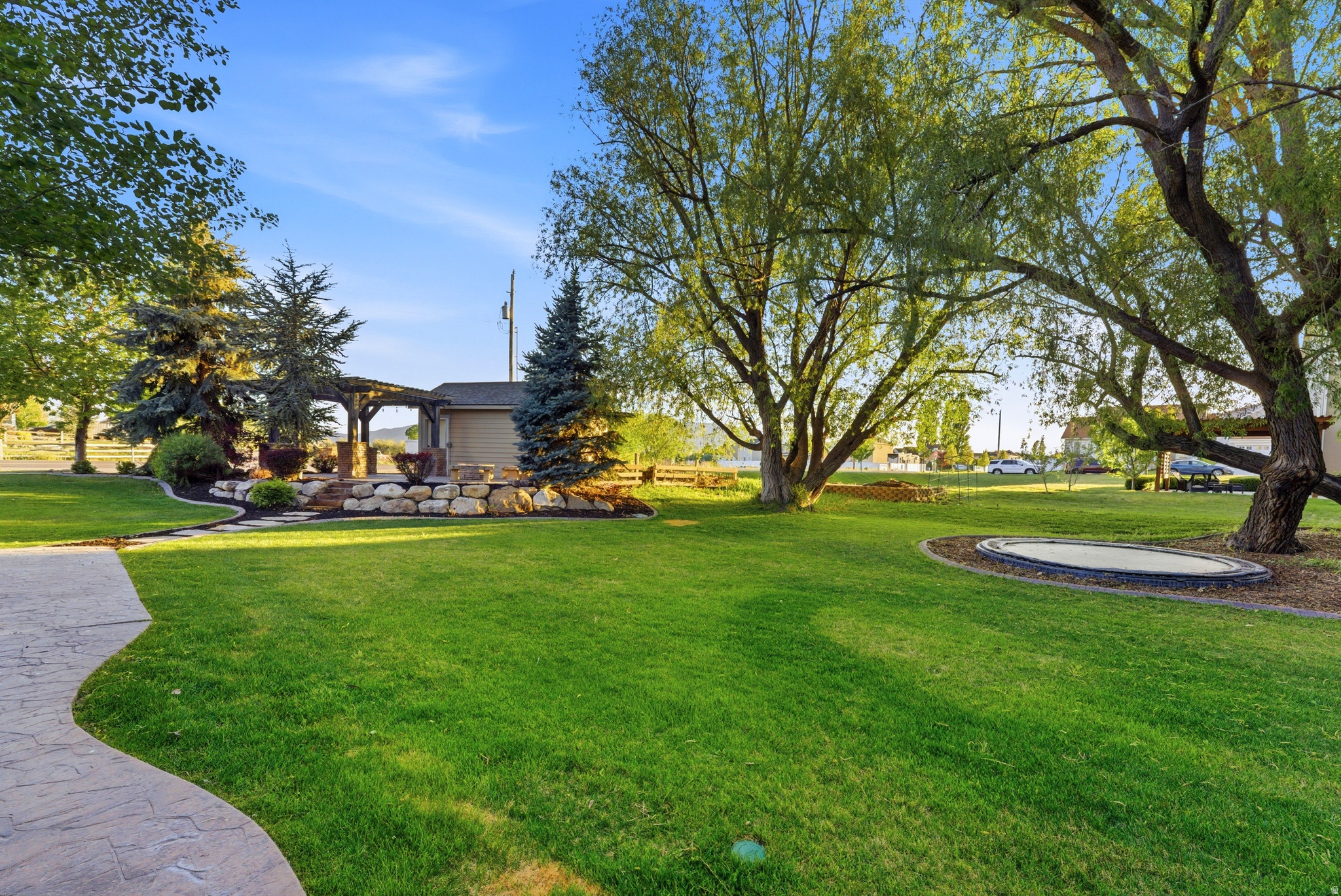 ANTHEM COUNTRY ESTAT - Residential