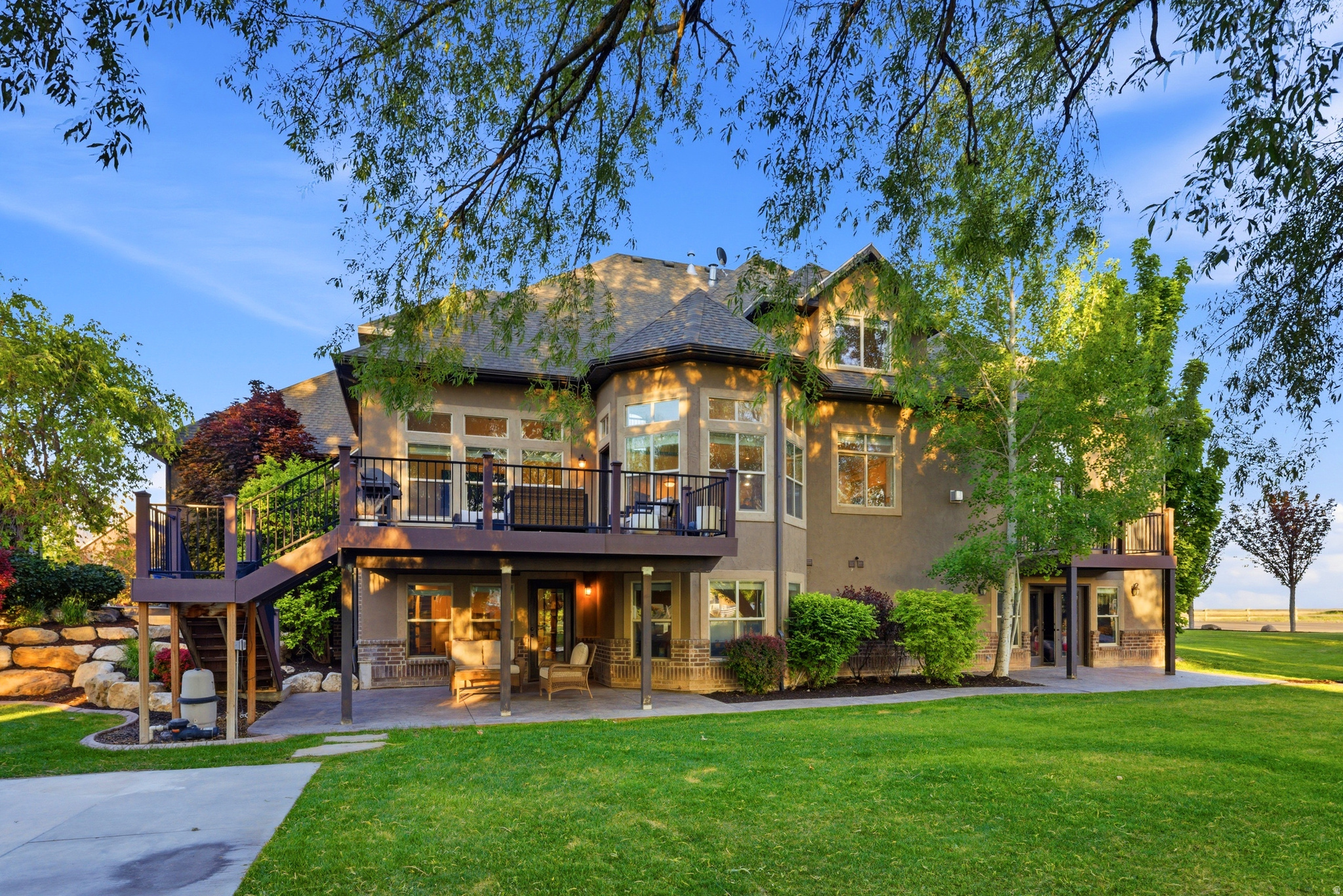 ANTHEM COUNTRY ESTAT - Residential