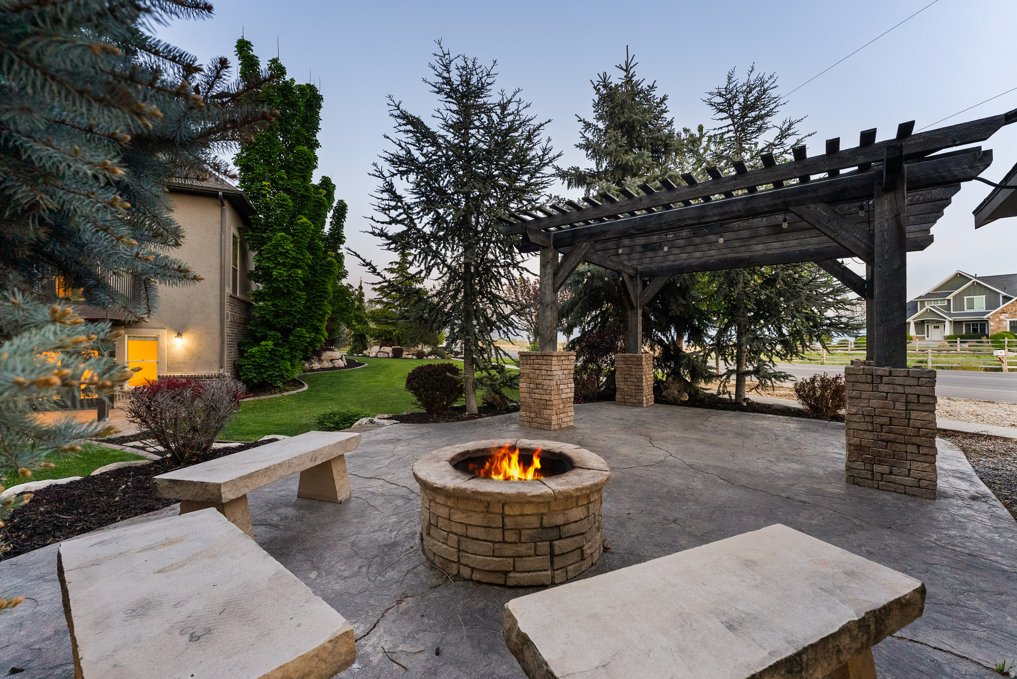 ANTHEM COUNTRY ESTAT - Residential