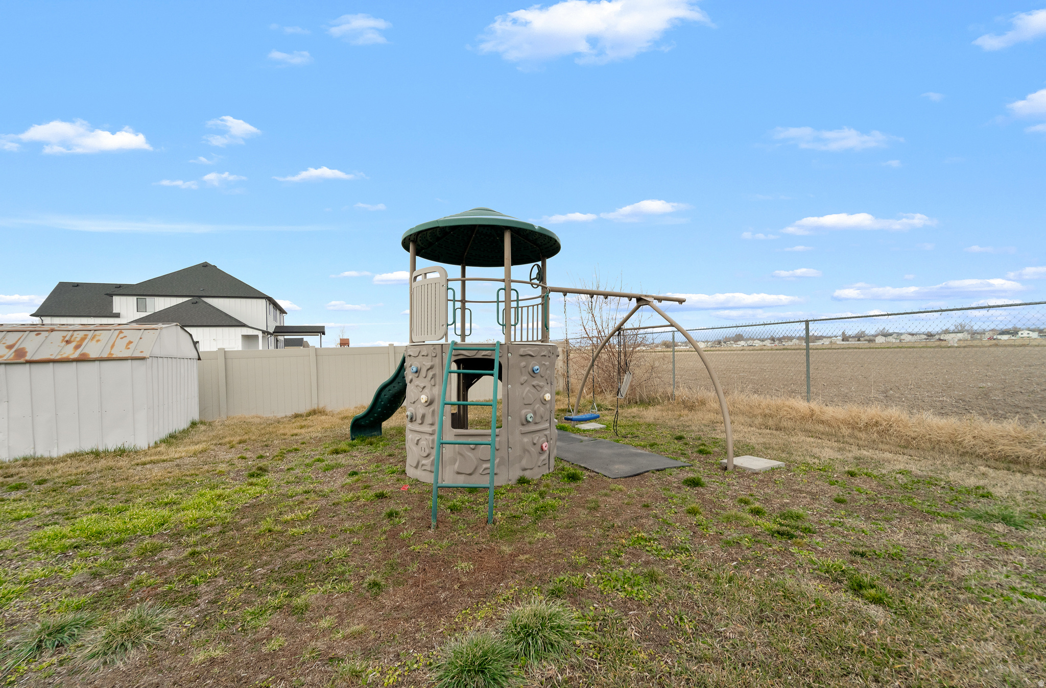 TUSCANY MEADOWS - Residential