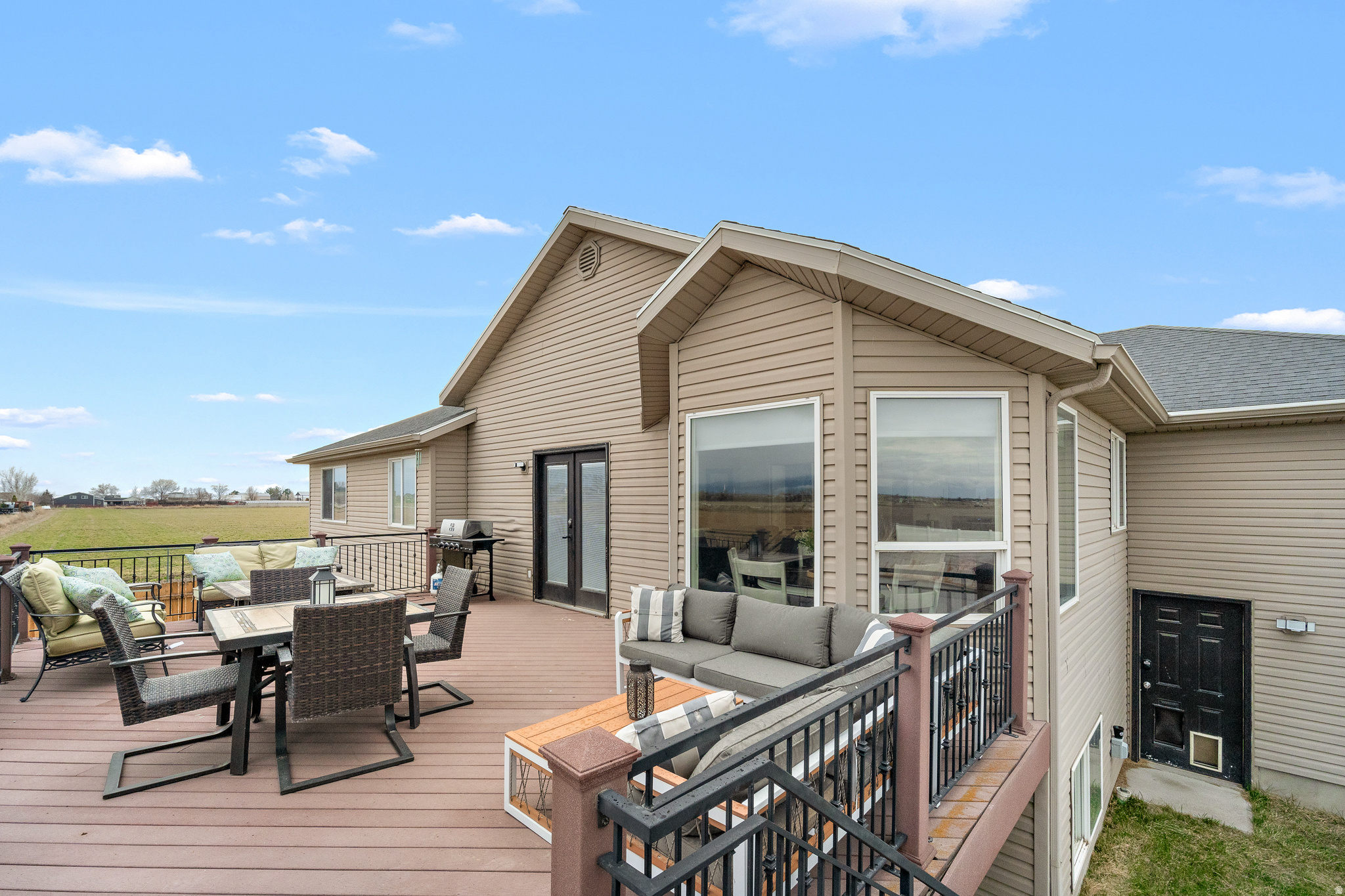 TUSCANY MEADOWS - Residential