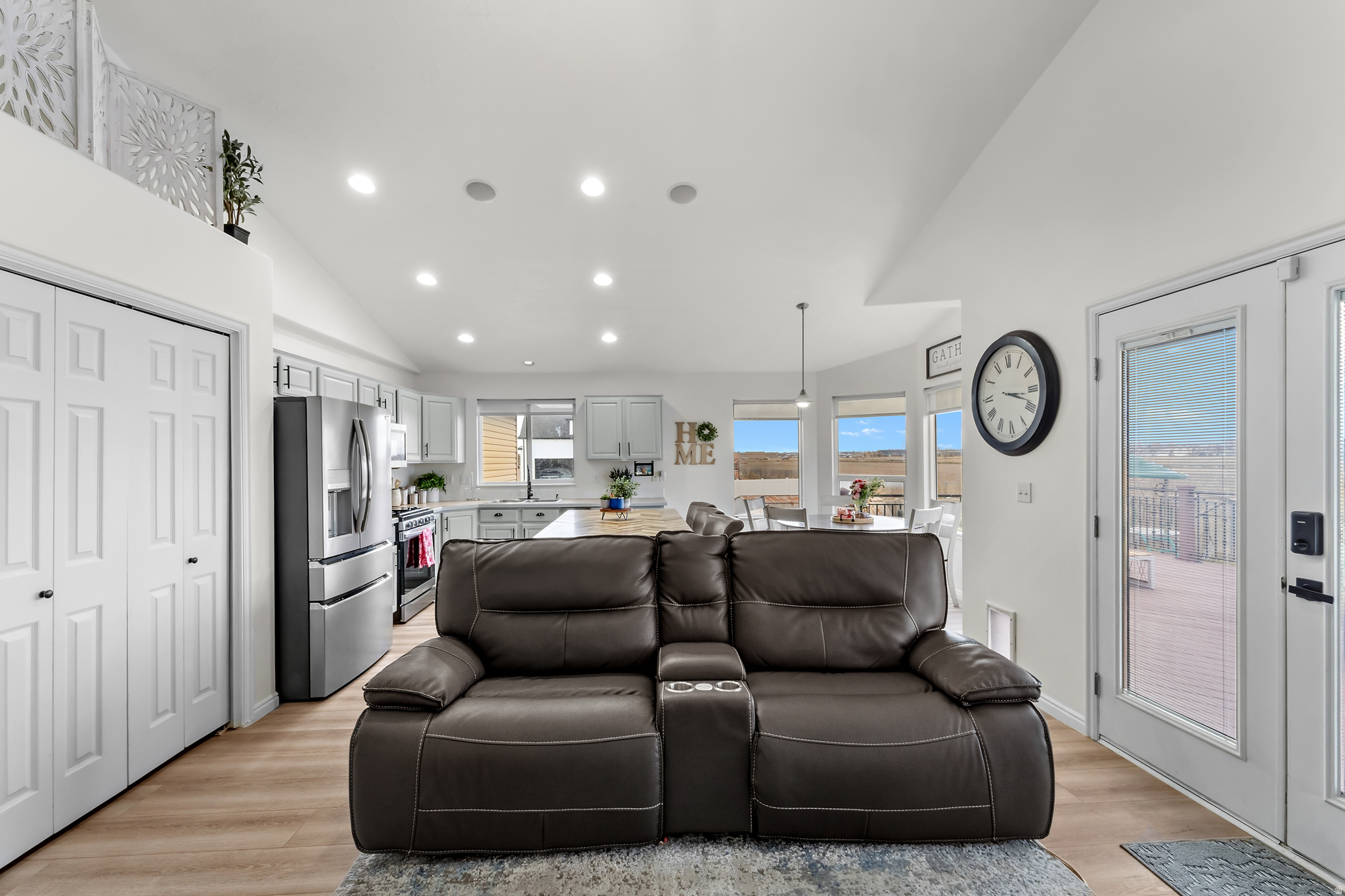 TUSCANY MEADOWS - Residential