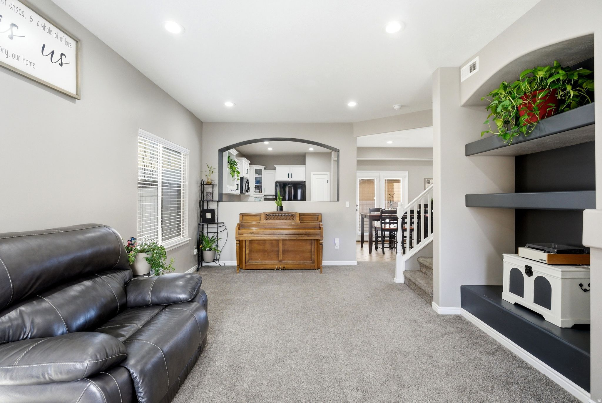 MONARCH MEADOWS - Residential