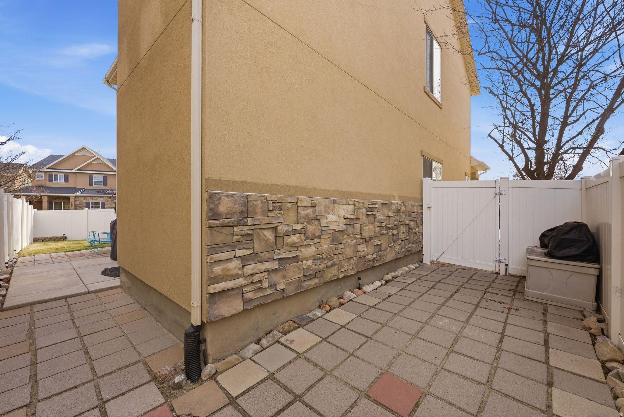 MONARCH MEADOWS - Residential