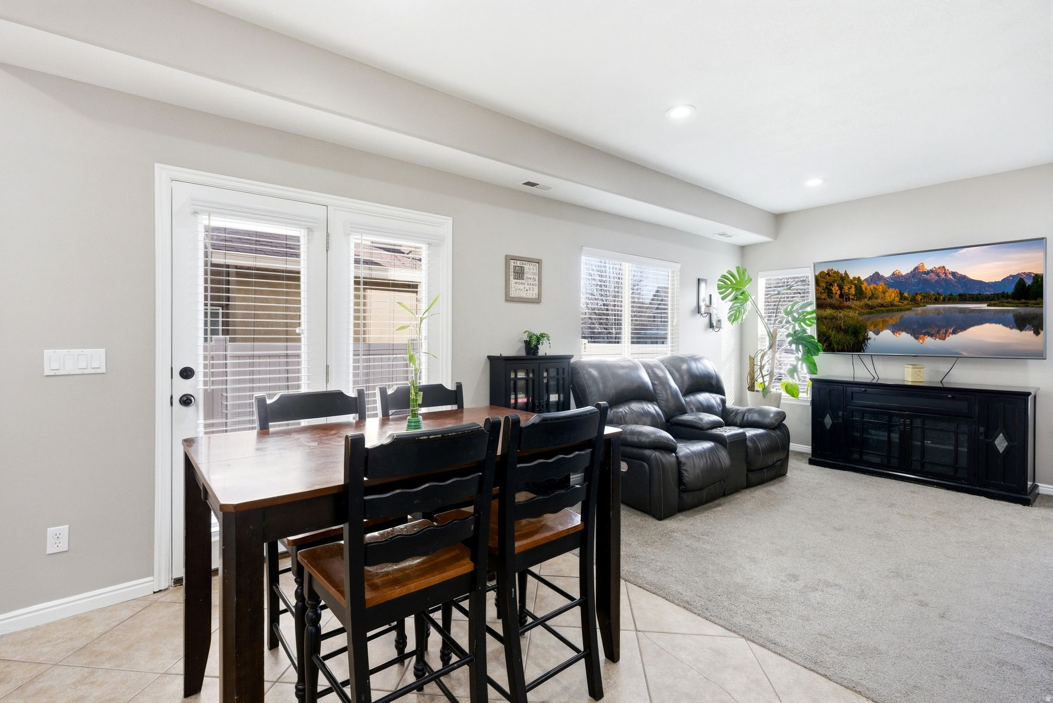 MONARCH MEADOWS - Residential