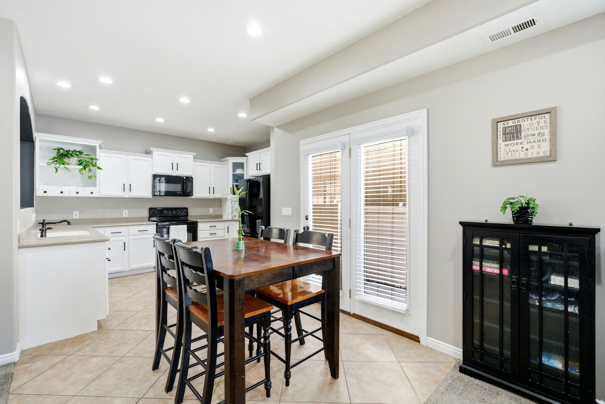 MONARCH MEADOWS - Residential