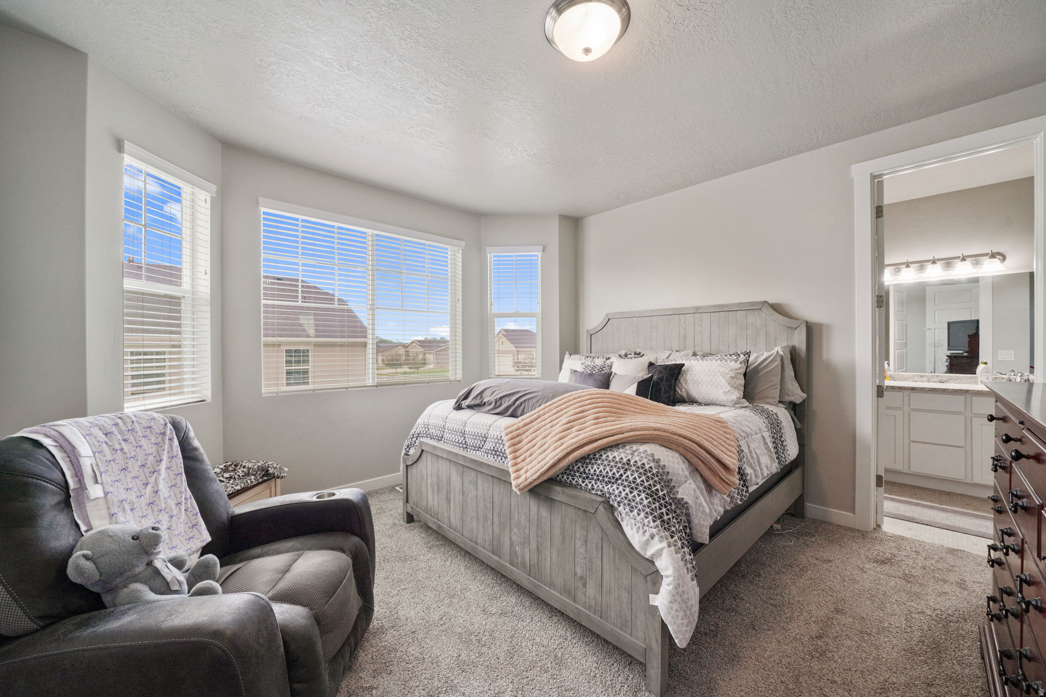 WARD FARMS 210 - Residential