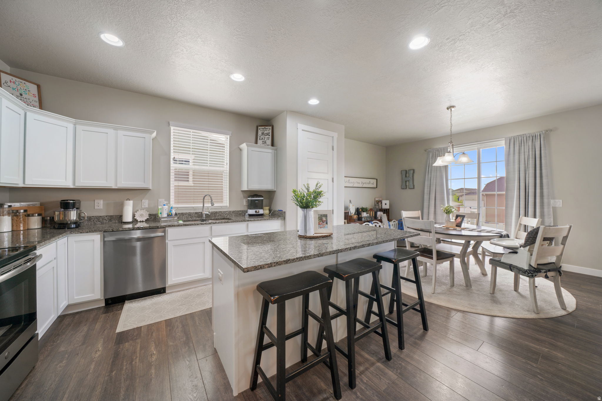 WARD FARMS 210 - Residential