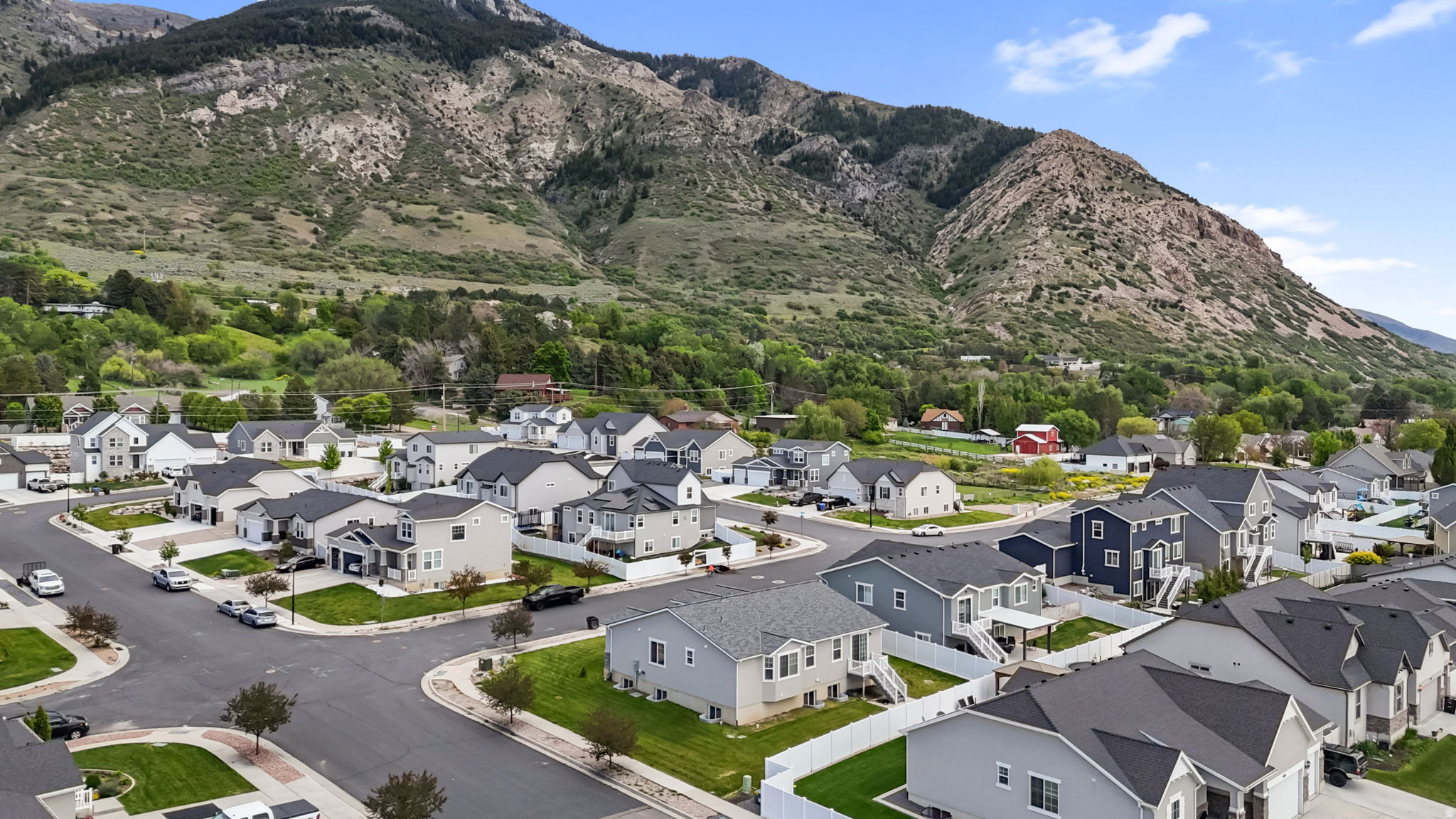 WARD FARMS 210 - Residential