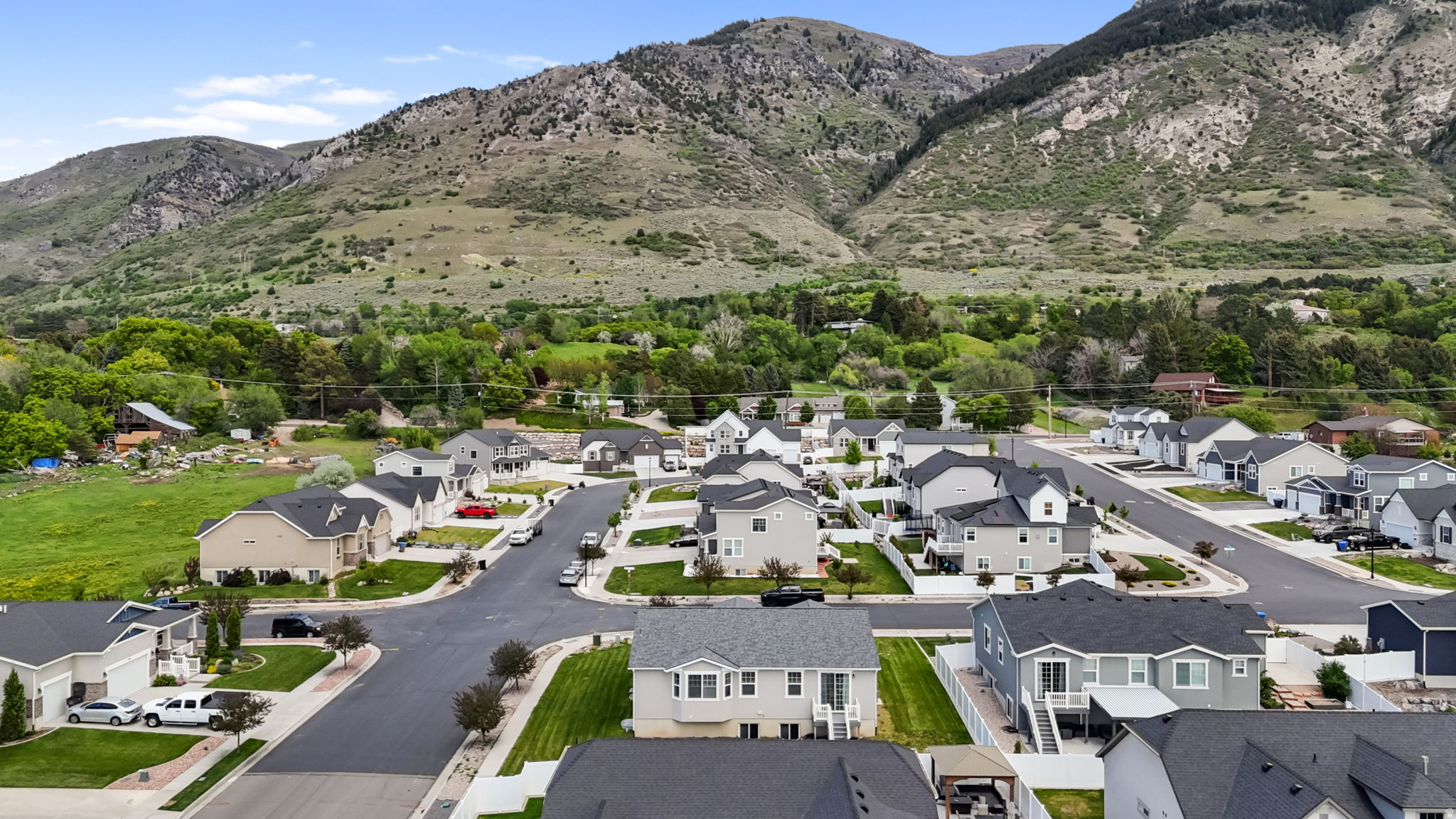 WARD FARMS 210 - Residential