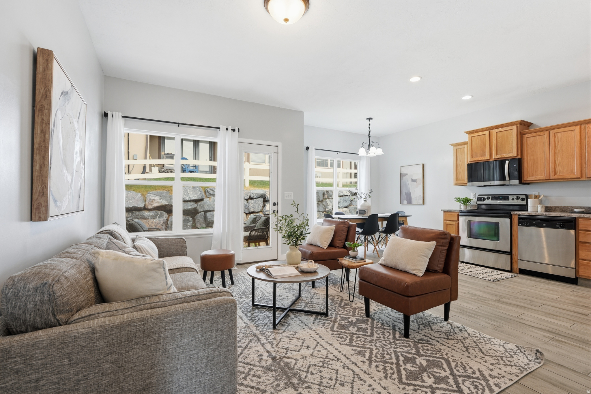 SOUTH MOUNTAIN PH 1 - Residential