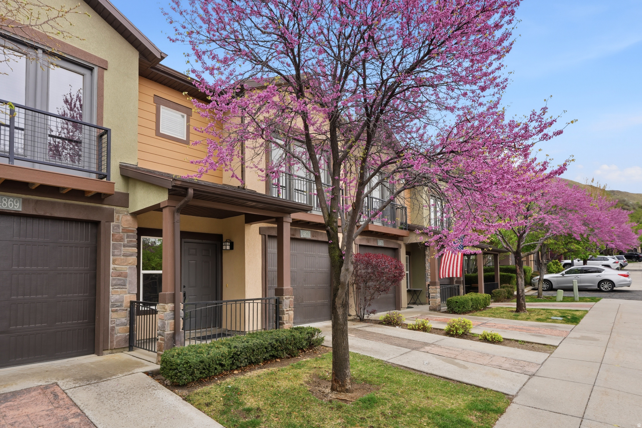 SOUTH MOUNTAIN PH 1 - Residential