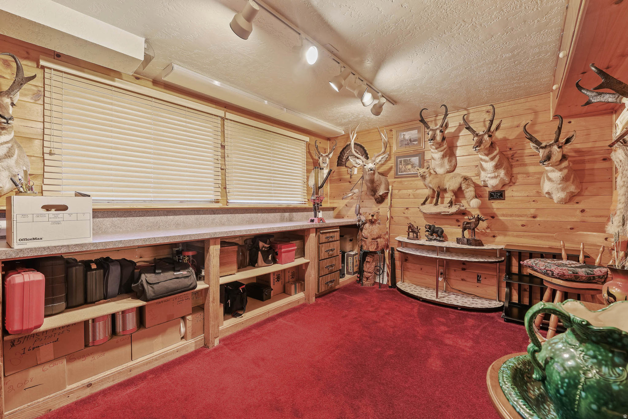 IMPERIAL ESTATES SUBDIVISION - Residential